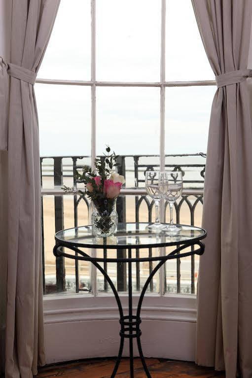 Beachview Guest House Accommodations Margate Bagian luar foto